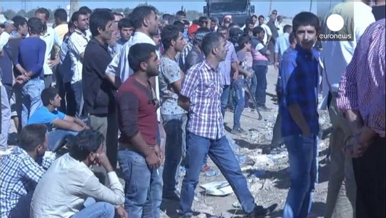 Turquie: afflux massif de réfugiés kurdes fuyant les djihadistes