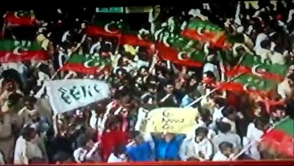 Pakistan Tehreek-e-Insaf  k Jalsa main josh khrosh Karachi  samma news se goftogo 21-9-2014