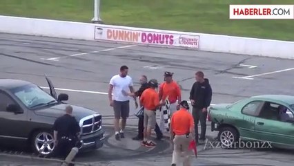 Yarışı Kaybeden Şoför, Kazanan Şoföre Saldırdı