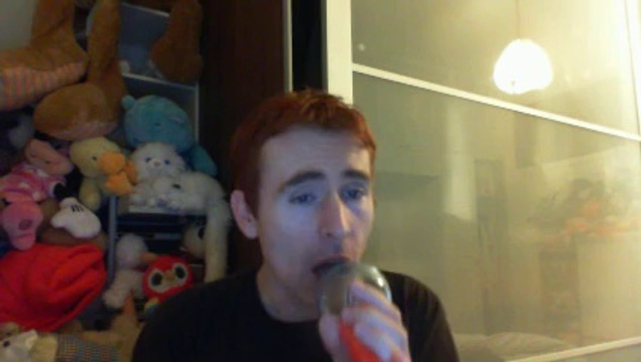 Wiwi égratigne "into a fantasy" d'Alexander Rybak