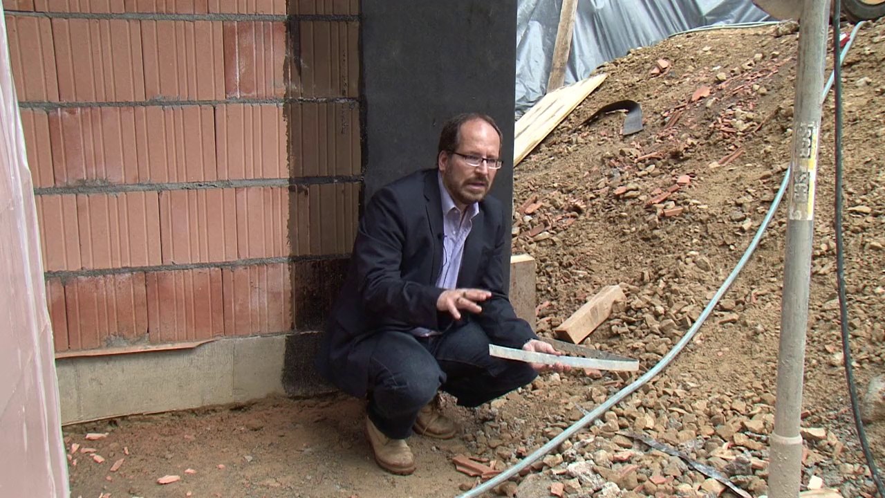 Interview prise de terre DE