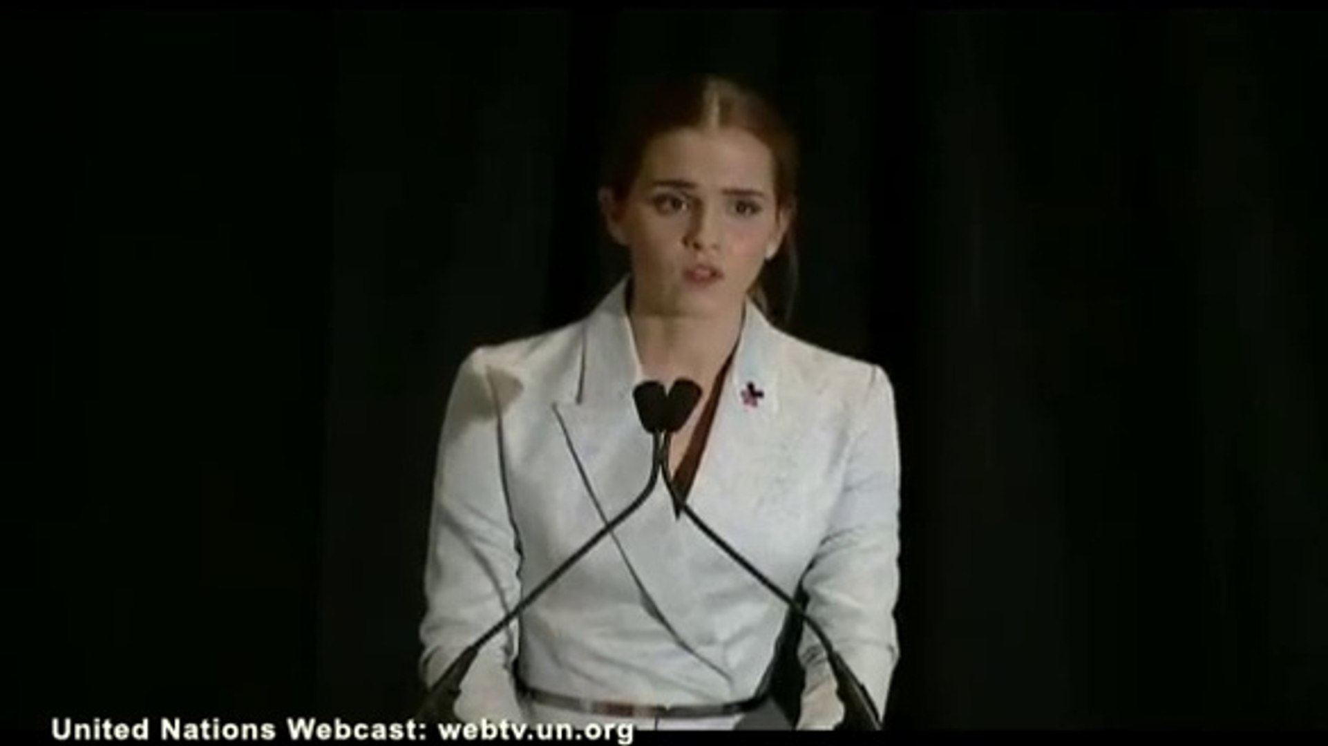 Le discours d'Emma Watson aux Nations unies pour l'égalité des sexes -  Vidéo Dailymotion