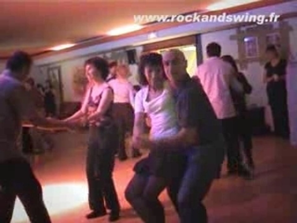 rolling dominos cargo club