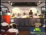 گر عمران خان اور ڈاکٹر طاہر القادری صاحب نواز شریف کی یہ ویڈیو پارلیمینٹ ہاؤس کے سامنے پورے پاکستان کو دکھا دیں تو نواز شریف کی حکومت ایک گھنٹے میں ختم ہو سکتی ہے