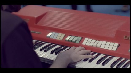 Pixie Lott - Nasty (Live At The Pool)