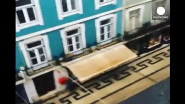 Ливни затопили Лиссабон