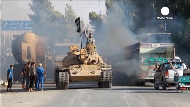Νεκρούς και τραυματίες μετράει το ΙΚΙΛ από τις πρώτες αεροπορικές επιδρομές στη Συρία