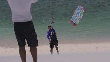 Faire du Kitesurf dans le désert brésilien, entre eau et sable!
