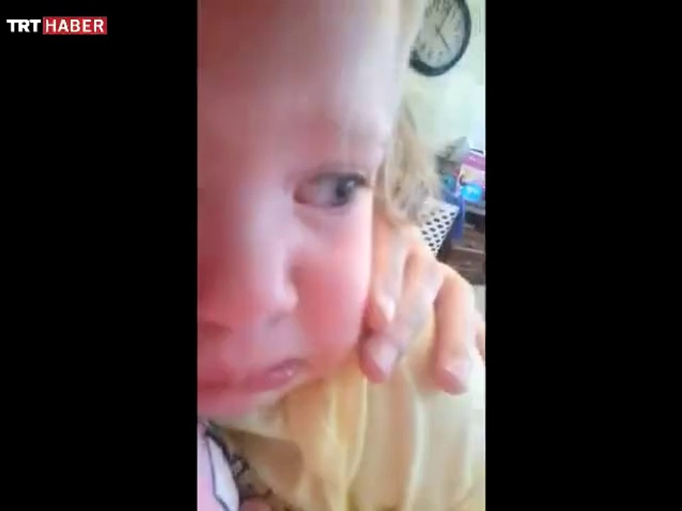 Babasını  Sakalsız Görünce şok Oldu