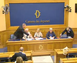 Video herunterladen: Roma - Conferenza stampa di Ermete Realacci e Alessandro Bratti (22.09.14)