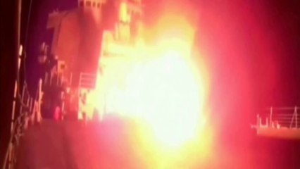 بدء إطلاق صواريخ توما هوك لضرب معاقل داعش بسوريا