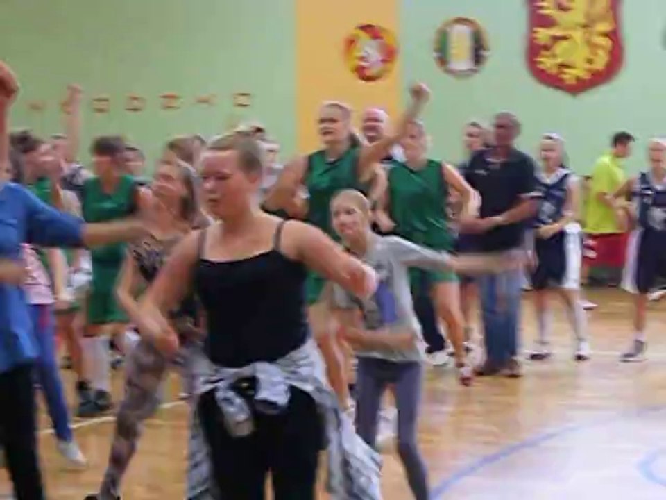 On dance!