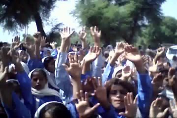 Govt Girls P-S Chak 11_ABR Distt Khanewal Techer Love  18.09.2014