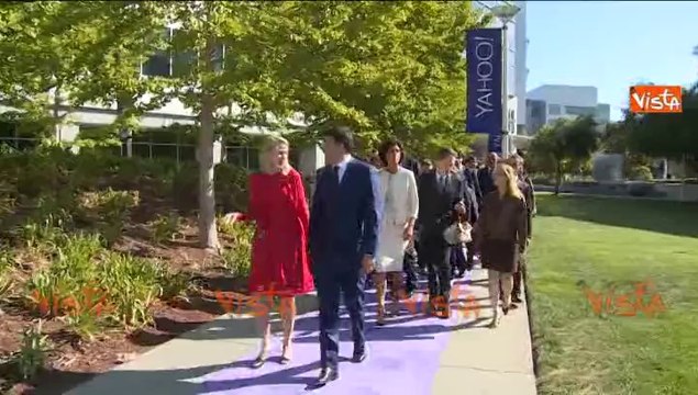 22-09-14 RENZI VISITA LA SEDE DI YAHOO w00_51