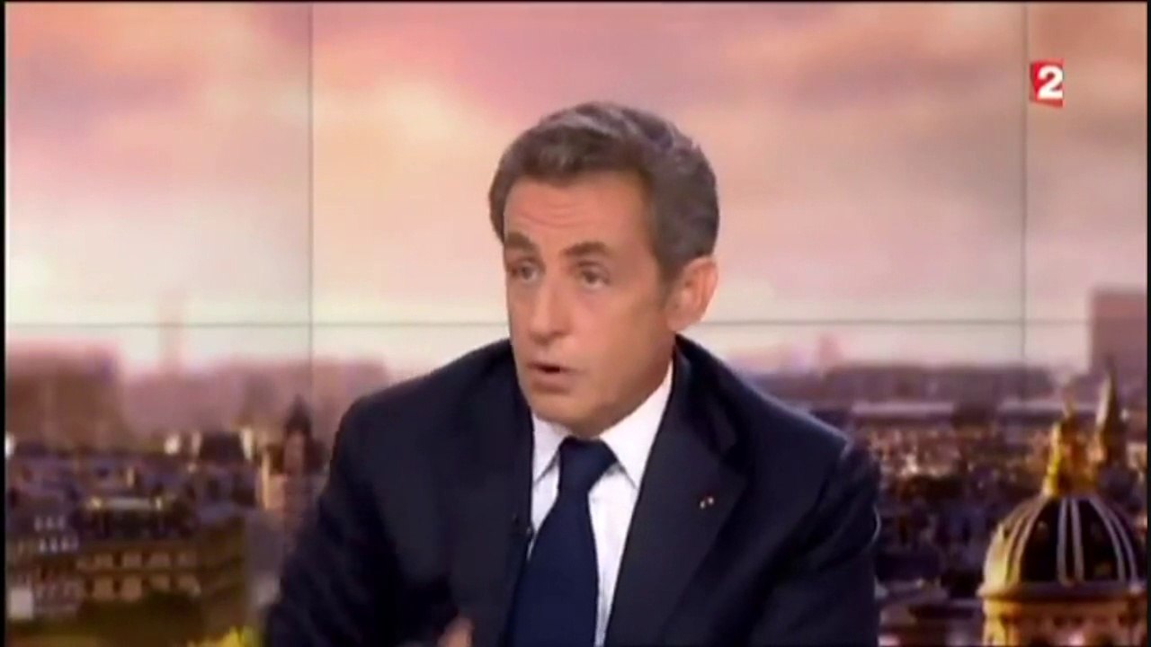 "J'ai Deux Neurones" • Parodie Interview Sarko [HD]