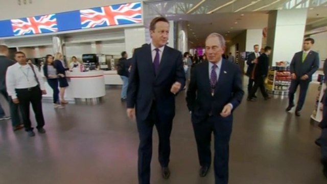 Britain's Queen purred with relief after Scottish referendum, British PM overheard saying in New York