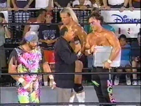 Chris Benoit, Arn Anderson and Steve McMichael vs Lex Luger, Sting and Randy Savage - WCW Nitro 1996/07/22