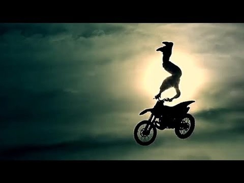 Red Bull X-Fighters: Levi Sherwood auf dem besten Weg zu den unglaublichsten Sprüngen