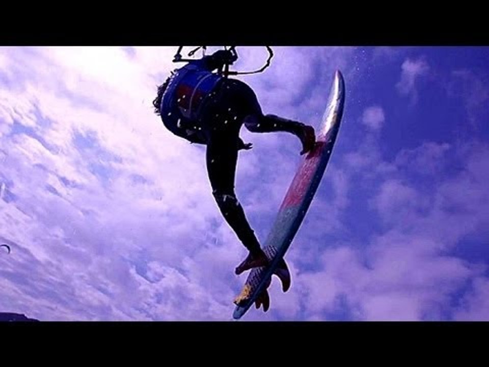 Kitesurf-Elite auf Sardinien (Schlaufenfreie Kitesurf-Revolution mit Stars)