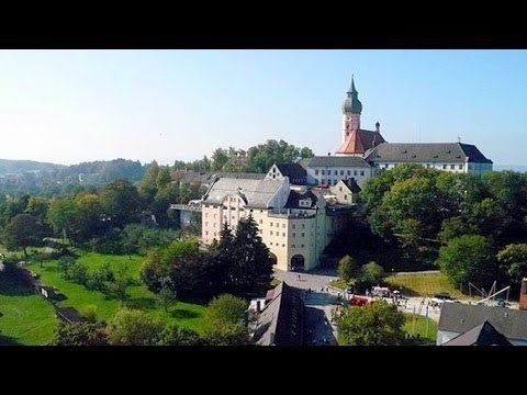 Kloster oder Kirmes ? (Eine Wallfahrt zur Bierquelle)