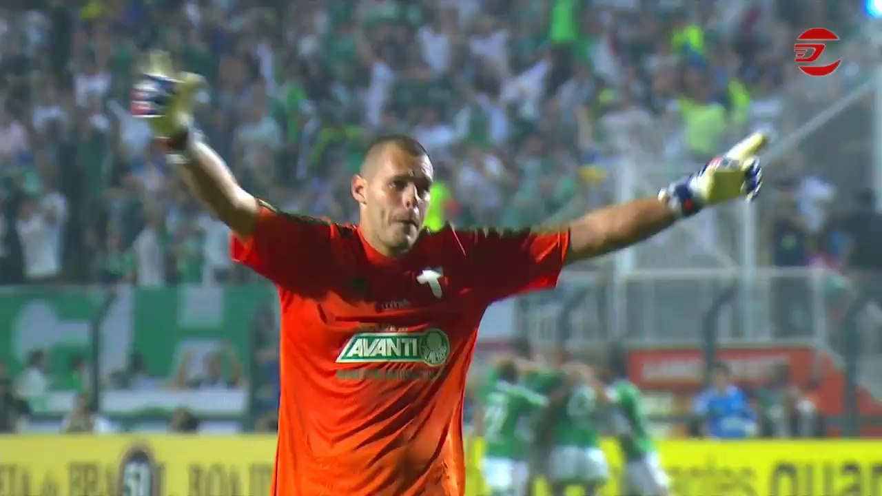Palmeiras vence o Vitória e volta a respirar no campeonato