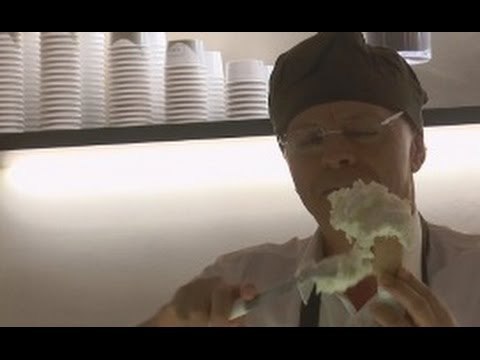 Napoli - Arriva Desìo, nuova gelateria a Via Partenope (25.09.14)