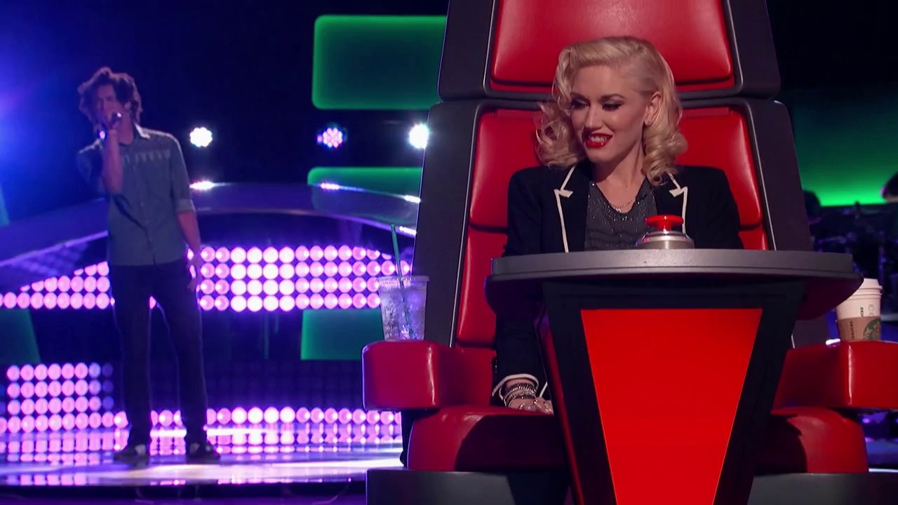 The Voice 2014 Blind Audition - Menlik Zergabachew- 'Santeria'