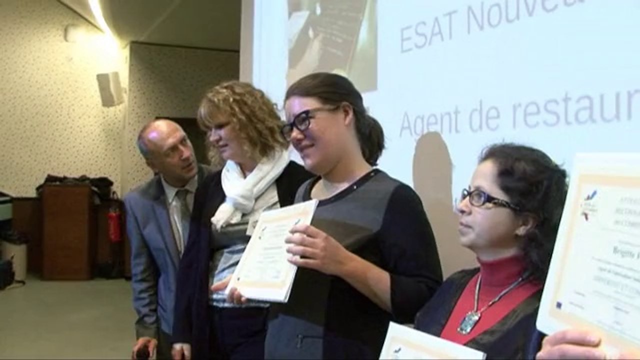 Différent et Compétent : Reconnaissance des Acquis de l'Expérience