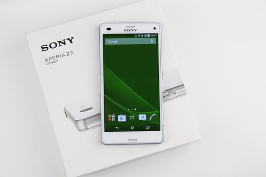 Sony Xperia Z3 Compact - Unboxing !
