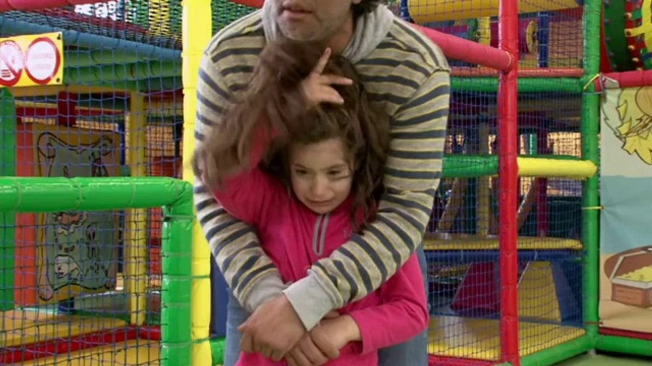 Enfants de la Rose Verte / Les Enfants de la Rose Verte (2014) - Trailer VF