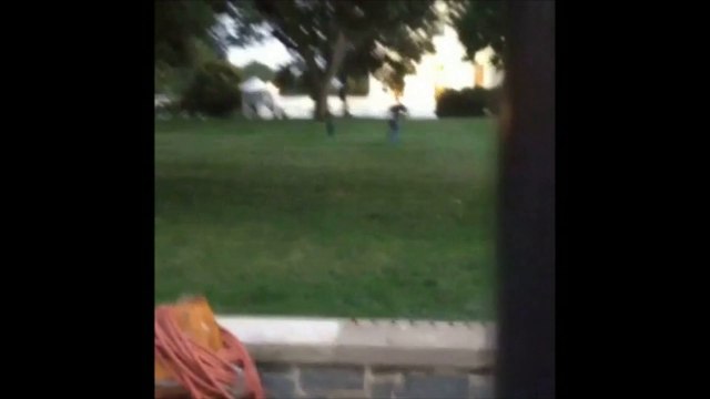 L'intrus de la Maison Blanche filmé par un amateur