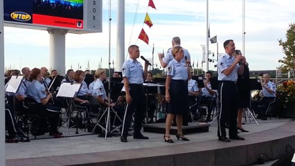 Clip of Singing Sergeants in National Harbor