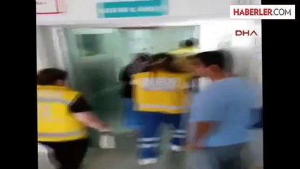 Eline Batan Çivili Tahta ile Hastaneye Böyle Getirildi