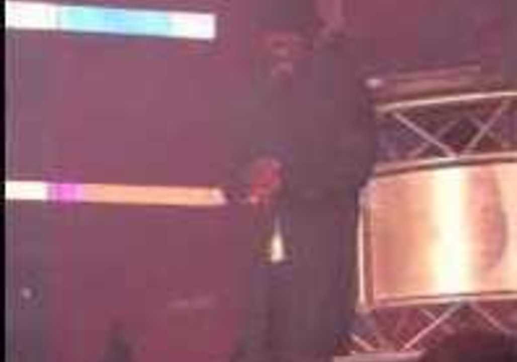 Will.i.am Introduces New Wearable by DJing From His Wrist