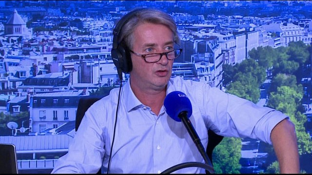 Bernard Kouchner dans Le Club de la Presse - PARTIE 1