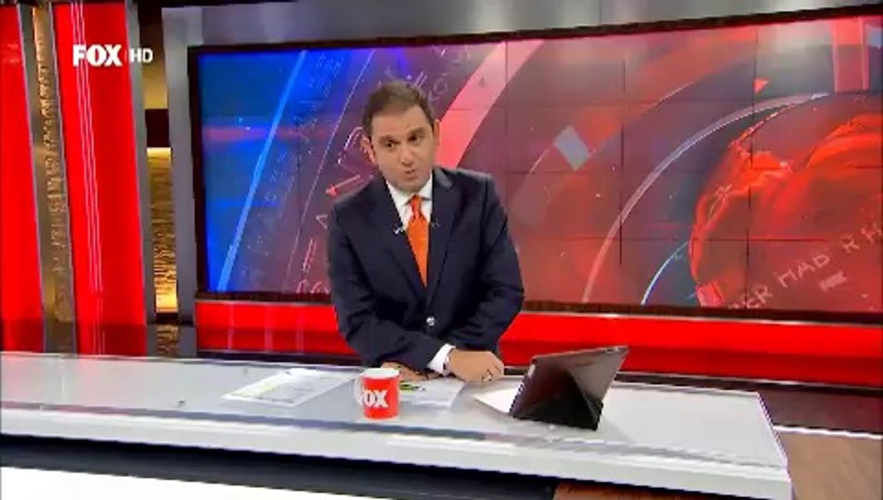 Vali Hüseyin Avni Mutlu Hasret kaldım adlı manidar şarkıyla veda etti