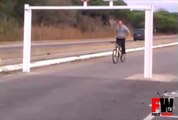 Bike stunt goes wrong - Fails World