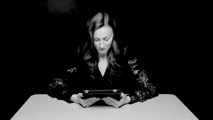 Kitap Okurken Orgazm Olmak | Danielle