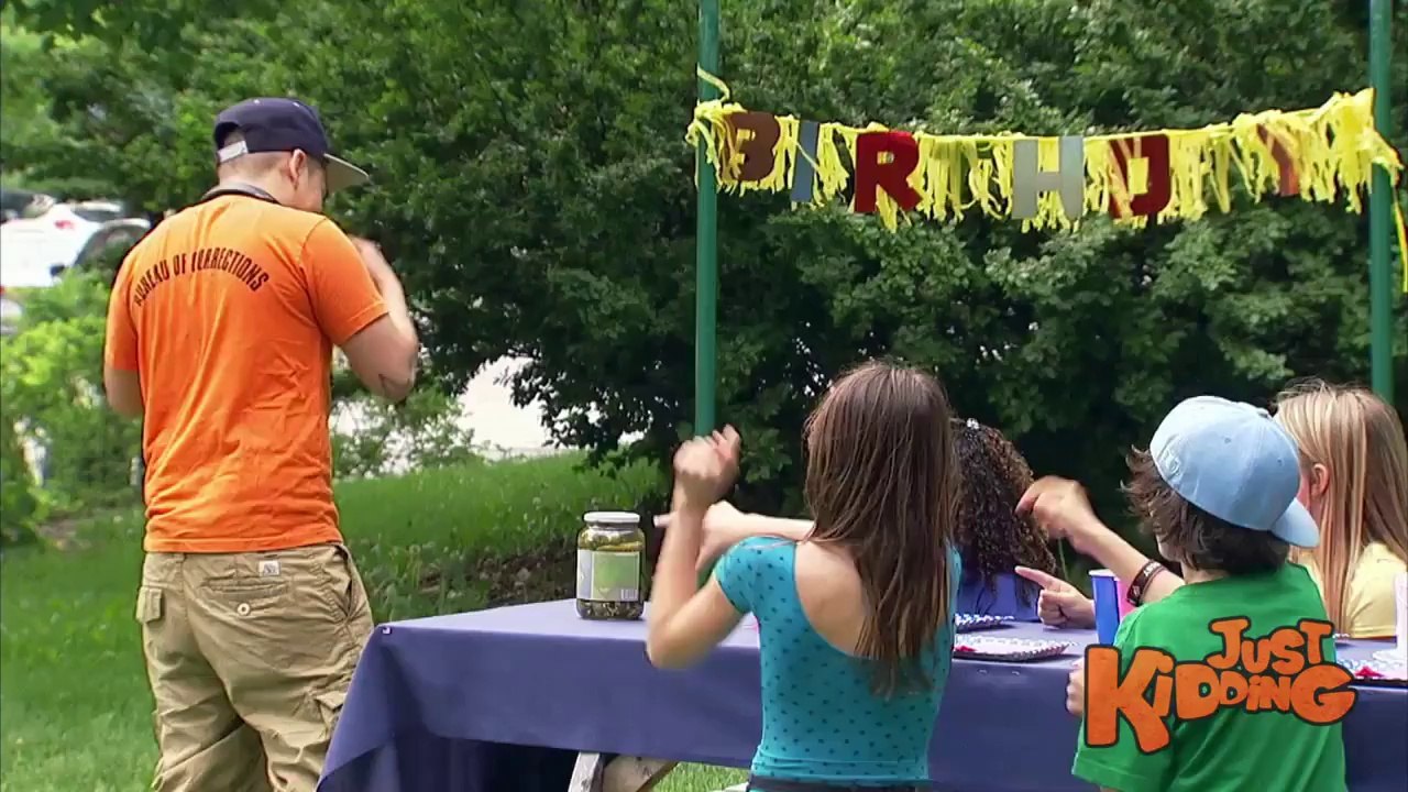 Farting Jar Prank