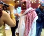 Oil sheikh throws away 2 million dollars !!!!!2M Arab mujra 2014