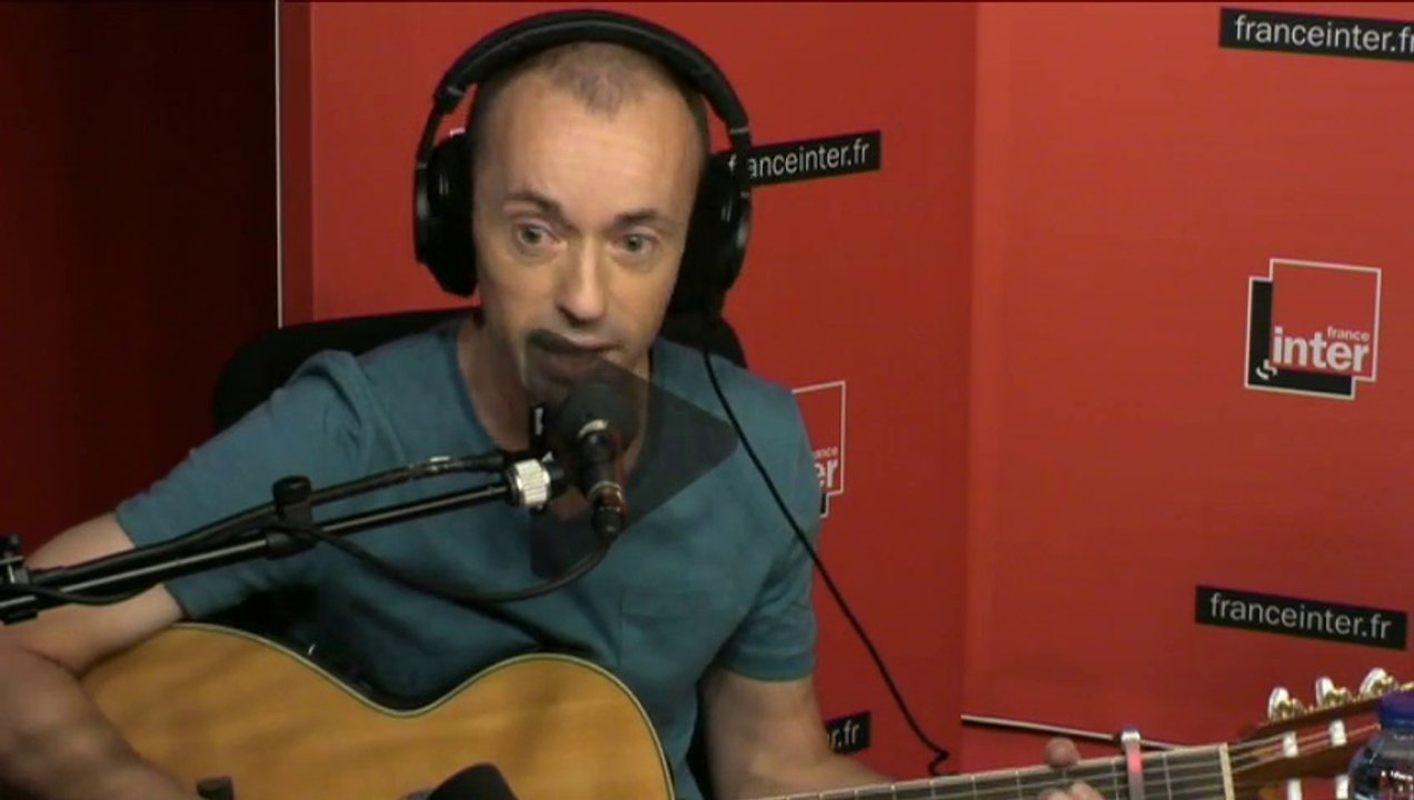 Carte Blanche à Frédéric Fromet : "Sarko revient parmi les siens"