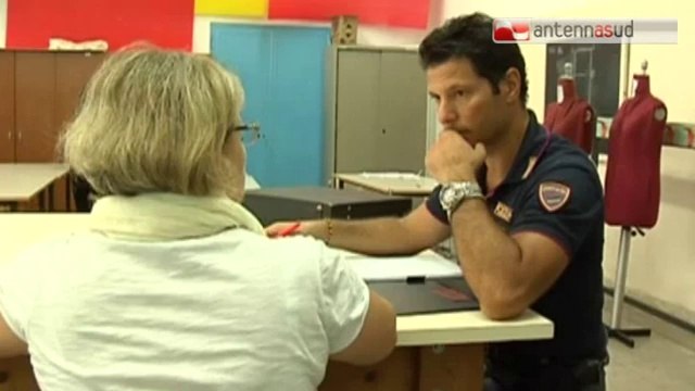 TG 24.09.14 Santarella, è caos tra vandali e nuove aule