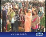 American sings 'Dil Dil Pakistan' at PTI sit-in