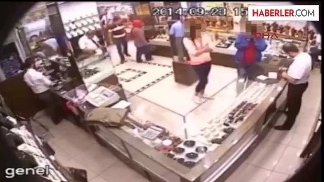 Kuyumculara Sahte Altın Satışı Güvenlik Kamerasında