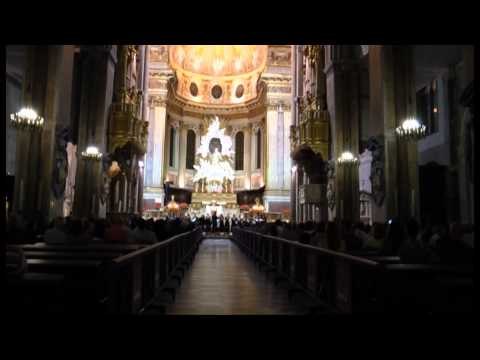 Napoli - L'orchestra del San Carlo in concerto al Duomo (24.09.14)