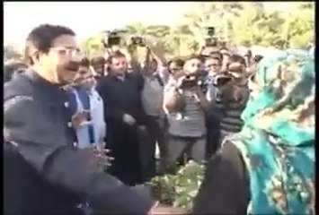 HAMZA SHAHBAZ GREAT INSULT BY GIRLS WATCH VIDEO