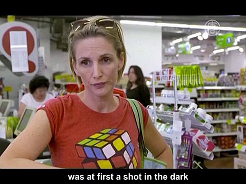 Экс-президент Израиля стал разносчиком пиццы?