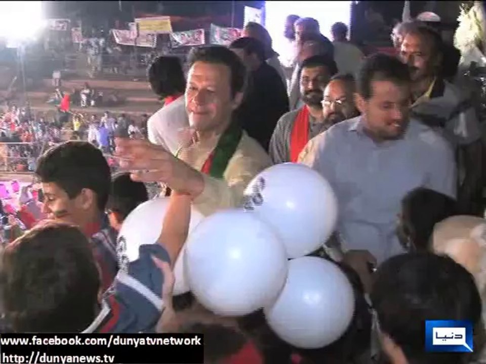 If We Are Non Political Then What We Are Doing In PTI Dharna? Kids On Fire After Meeting Imran Khan