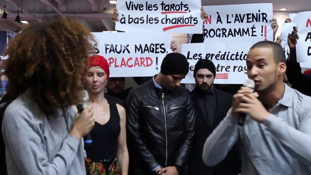 Salon e-commerce 2014 : des voyants manifestent contre les prévisions de livraison