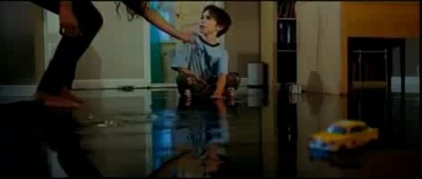 Mirrors - Extrait n°3 (VOST)